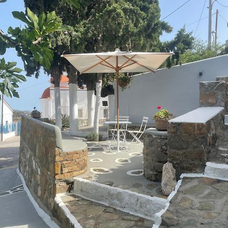 Villa Casa Metropolis à Apérion Extérieur photo