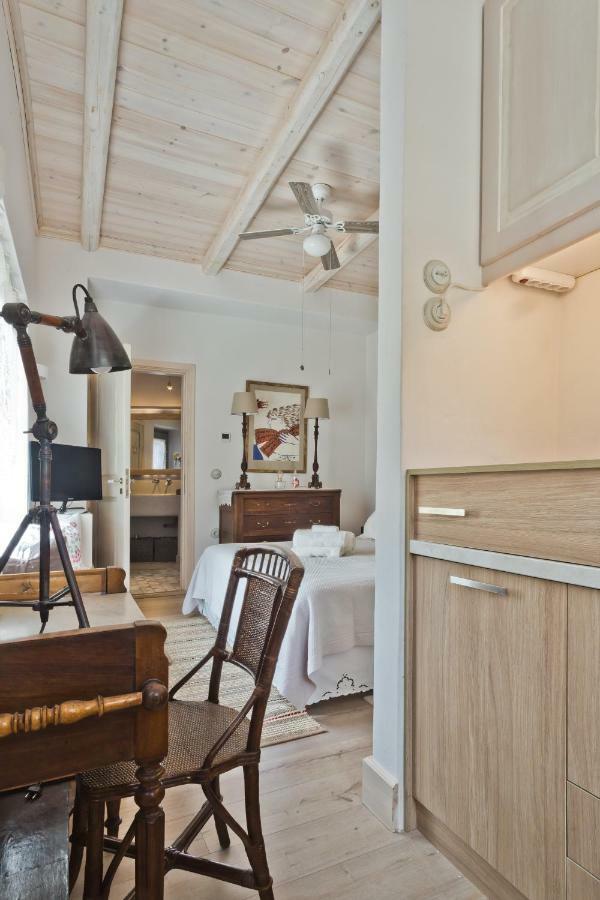 Villa Casa Metropolis à Apérion Extérieur photo